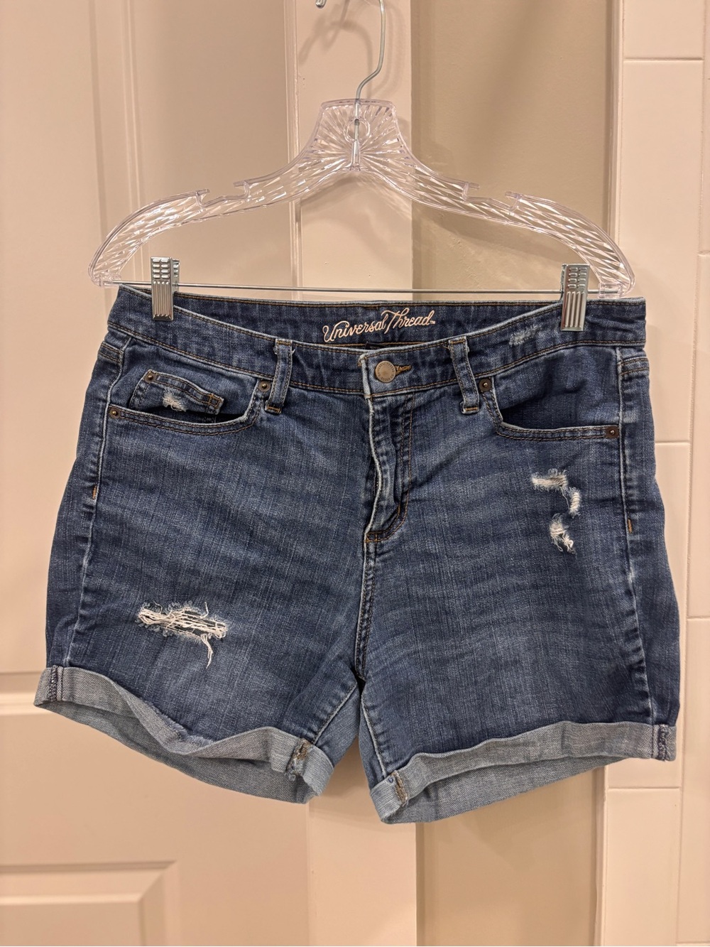 Universal Thread Women's Distressed Denim Shorts - Blue